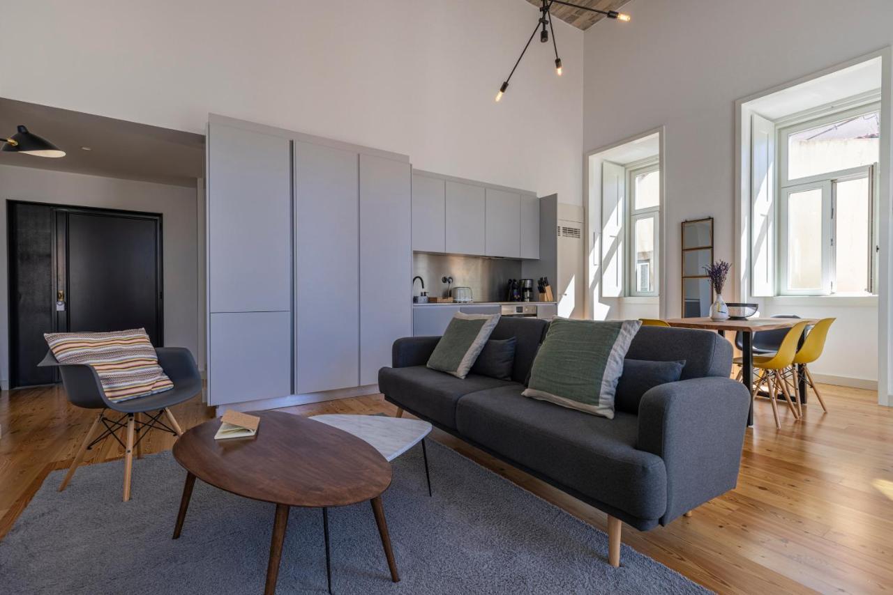 Glamorous 3Bdr Apartment In City Center By Lovelystay Lisbon Exterior photo